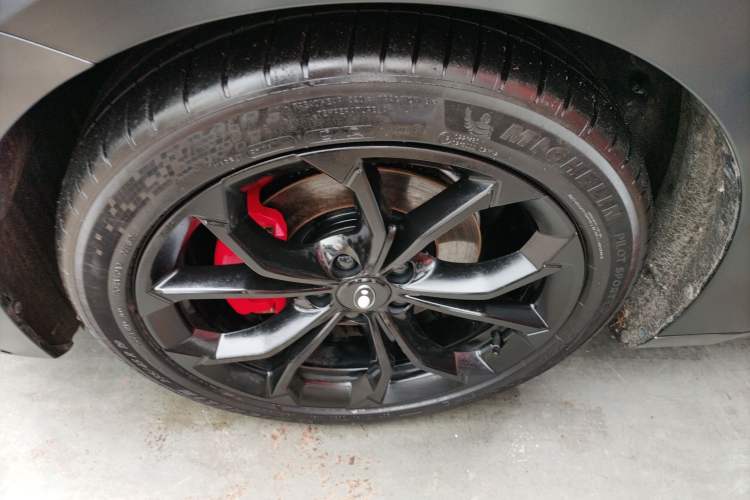 Used ORA Lightning Cat 2024 Dark Night Edition 555km Prestige Version