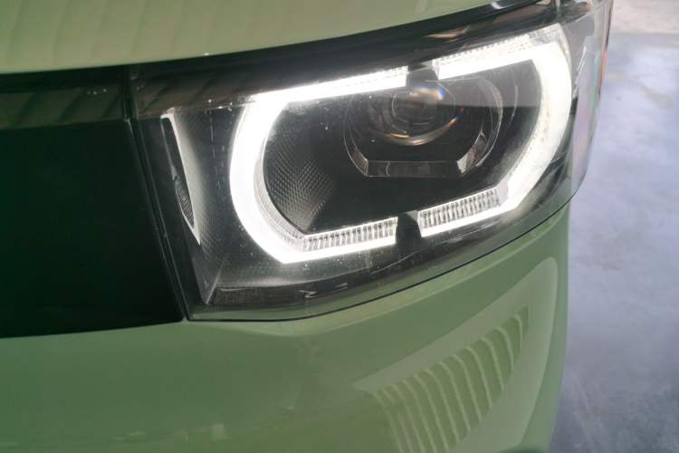 Used Wuling Hongguang MINIEV 2021 Macaron Premium Model – Lithium Iron Phosphate
