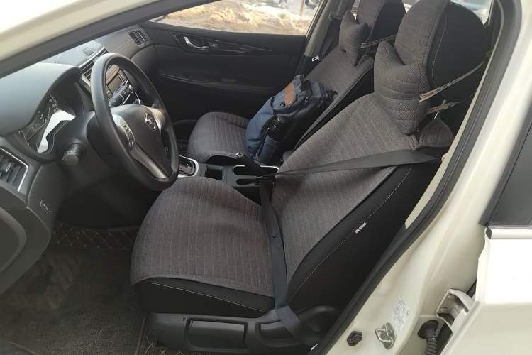 Used Nissan Tiida 2020 1.6L CVT Cool Edition
