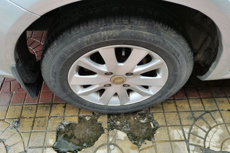 Used Buick Excelle 2013 1.5L Manual Classic Model
