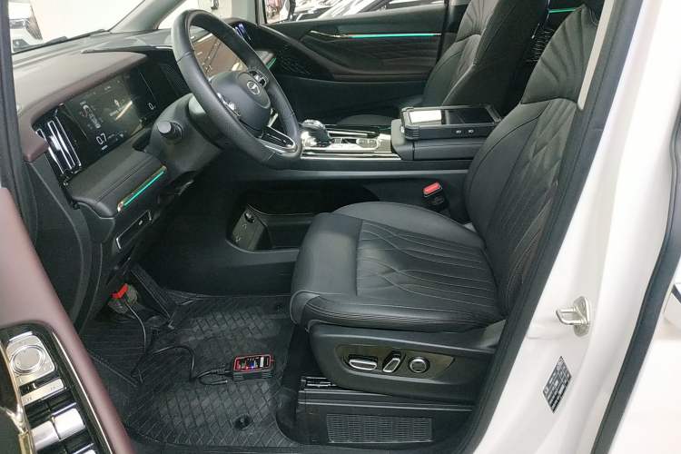 Used GAC Trumpchi M8 2024 Master Series 400T Ultimate Edition
