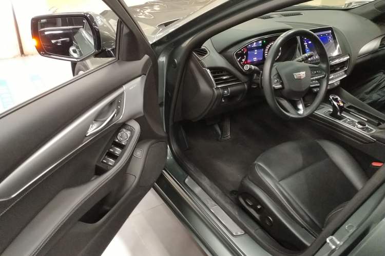 Used Cadillac CT5 2022 28T Luxury Edition