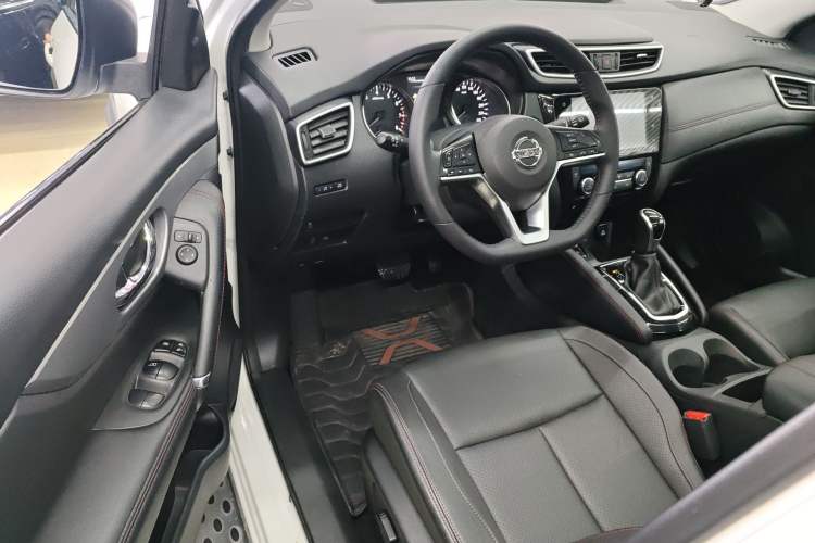 Used Nissan Qashqai 2022 2.0L CVT XV Premier Luxury Edition
