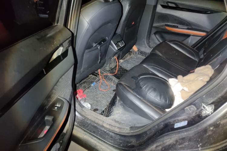 Used Changan UNI-V 2022 1.5T Prestige Version
