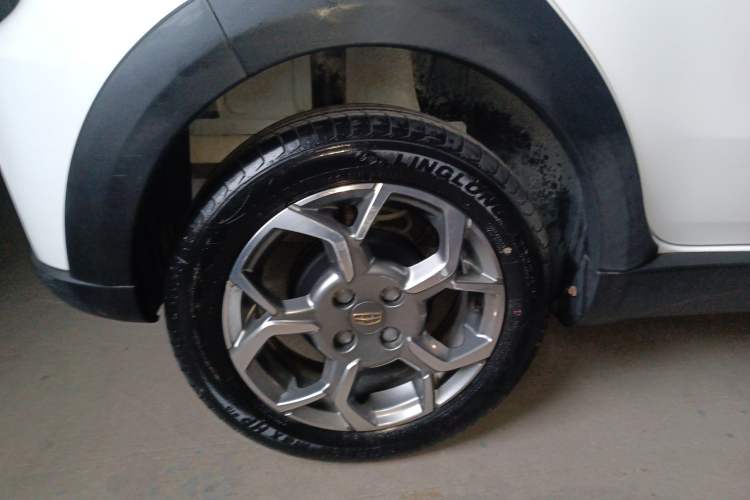 Used Geely Auto Vision X1 2017 1.3L Automatic Player Edition
