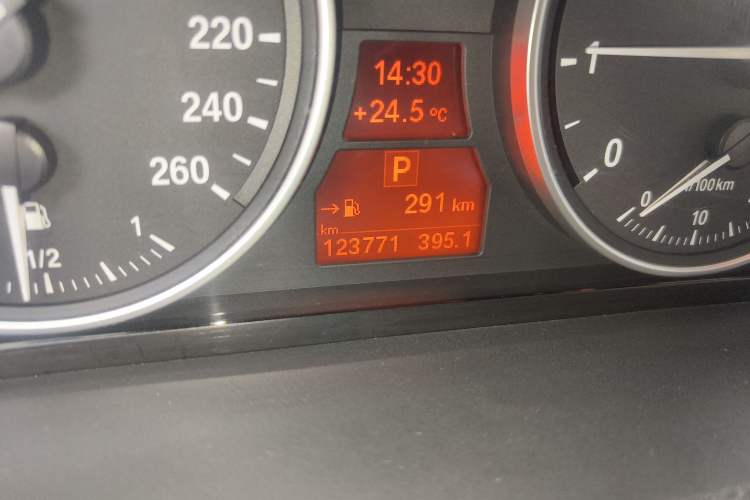 Used BMW X5 2011 xDrive35i Leading Model
