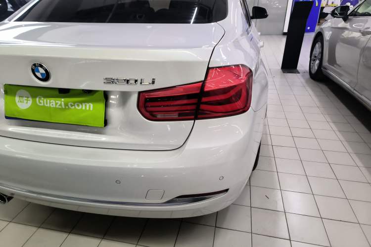 Used BMW 3 Series 2018 320Li Fashion Model
