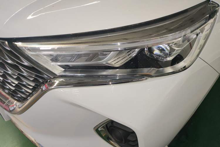 Used Haval M6 2023 PLUS 1.5T DCT Elite Smart Connectivity Model
