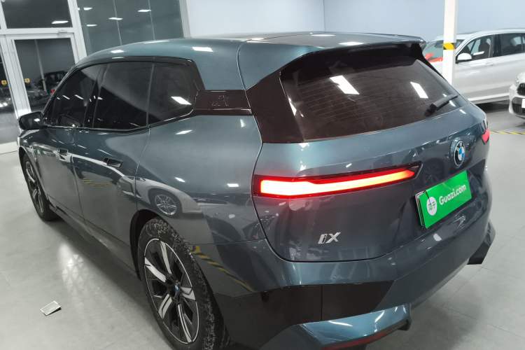 Used BMW iX 2022 xDrive40
