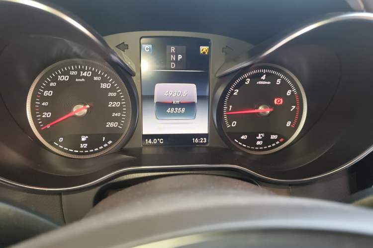 Used Mercedes-Benz GLC 2016 GLC 200 4MATIC
