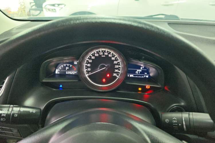 Used Mazda Mazda 3 Axela 2017 Sedan 1.5L Automatic Comfort Model Emission Standard China V