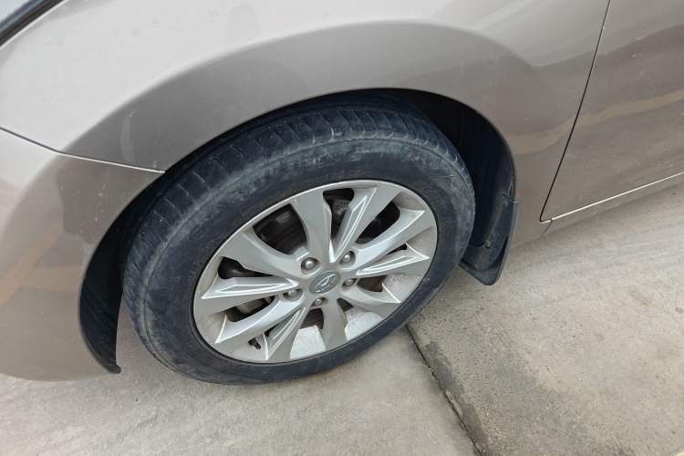 Used Hyundai Elantra (5th Generation / Langdong) 2016 1.6L Automatic Prestige Model