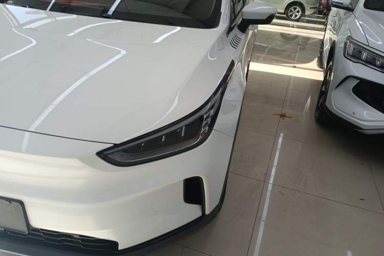 Used Geometry C 2022 400KM Blueberry Pro