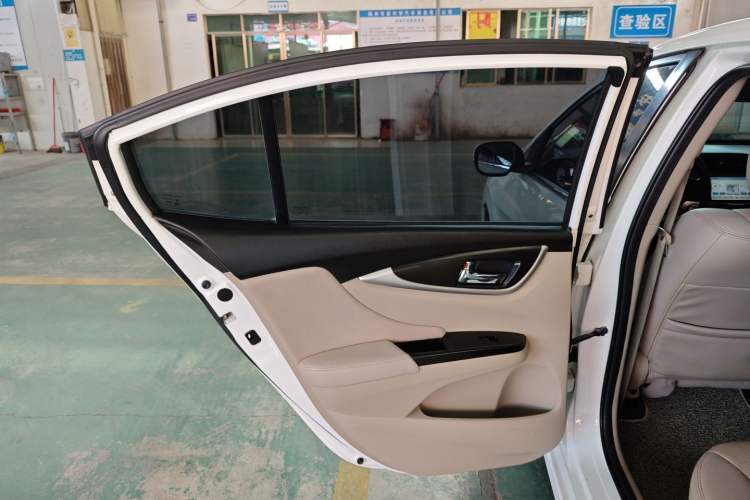 Used Honda Crider 2016 1.8L CVT Luxury Edition
