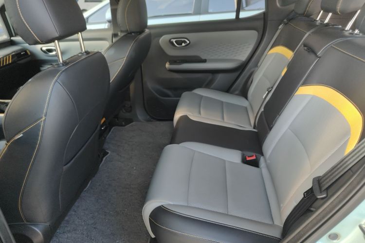 Used AION Y 2022 70 Tech Edition Lithium Iron Phosphate
