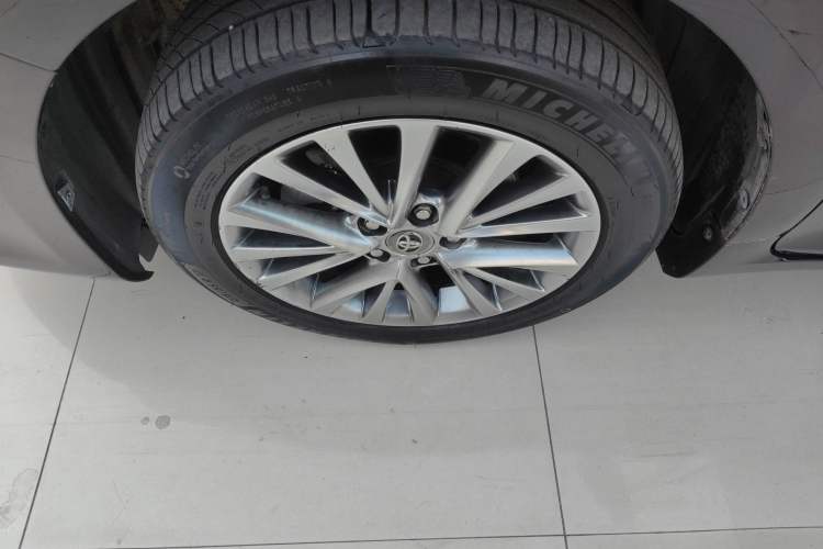 Used Toyota Camry 2016 2.5G 10th Anniversary Deluxe Navigation Edition
