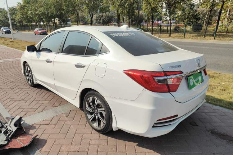 Used Honda Crider 2016 1.8L CVT Luxury Edition