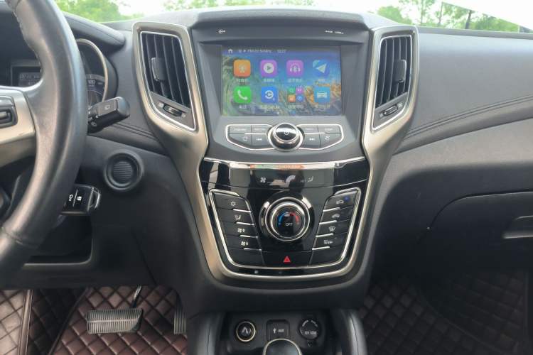 Used Changan CS35 2017 1.6L Automatic Luxury Model
