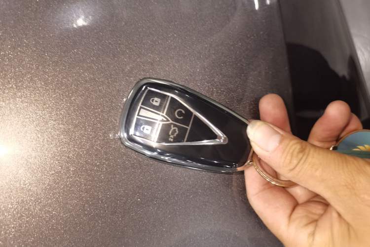 Used Changan UNI-V 2023 1.5T Sport Edition
