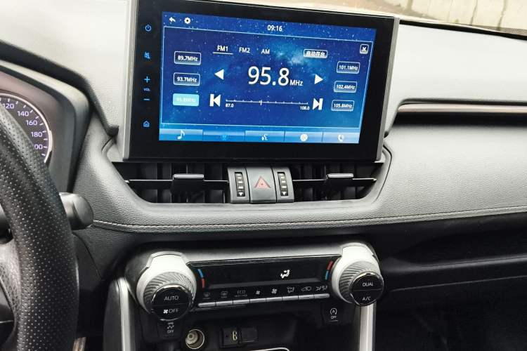 Used Toyota Wildlander 2020 2.0L CVT Two-Wheel Drive Luxury Edition
