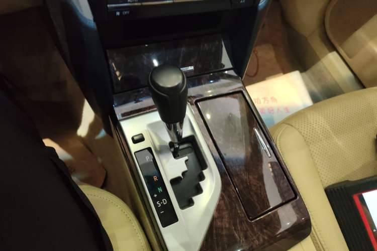 Used Toyota Camry 2015 2.0E Elite Edition