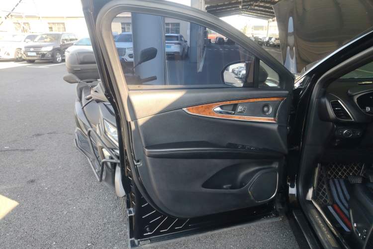 Used Lincoln Nautilus 2019 2.7T Four-Wheel Drive Prestige Edition China VI Standard
