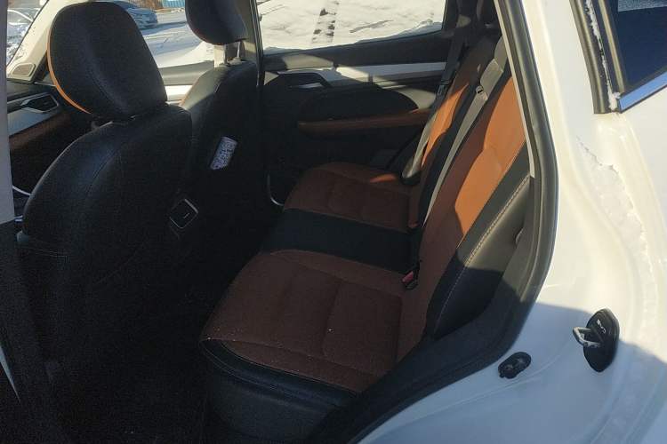 Used Geely Auto Vision X6 2020 1.4T CVT Luxury Edition
