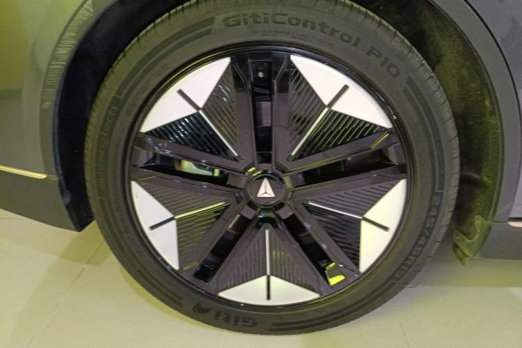 Used  SL03 2022 1.5L 1200 Extended-Range Version
