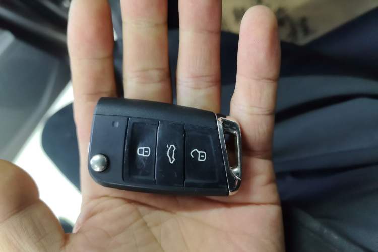 Used Volkswagen Sagitar 2020 200TSI DSG Comfort Version China VI Standard