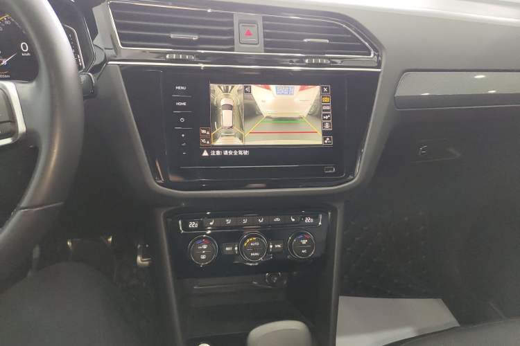 Used Volkswagen Tiguan L 2021 330TSI Automatic Two-Wheel Drive R-Line Flagship Edition
