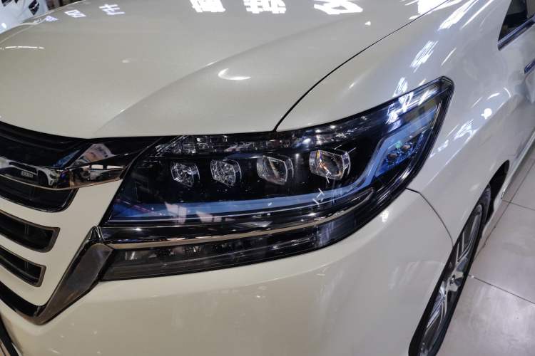 Used Honda Elysion 2019 2.0L Hybrid Supreme Edition
