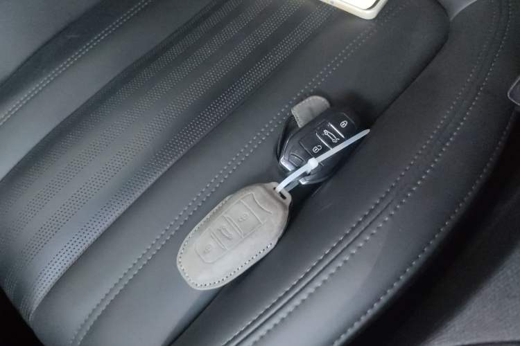 Used Peugeot 408 2022 1.6T Dream Edition
