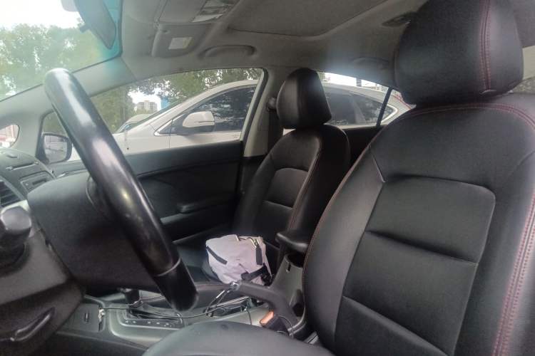 Used Kia K3 2015 1.6L Automatic GLS
