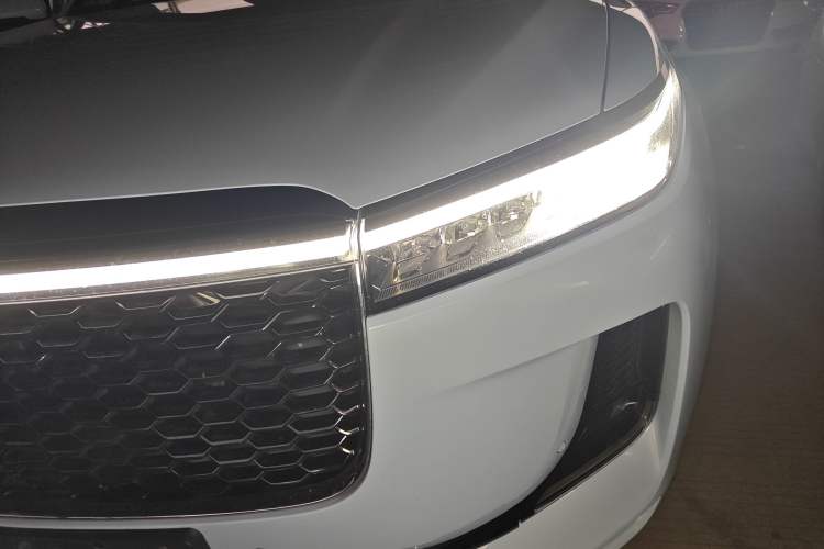 Used Li Auto ONE 2021 Extended-Range 6-Seater Version
