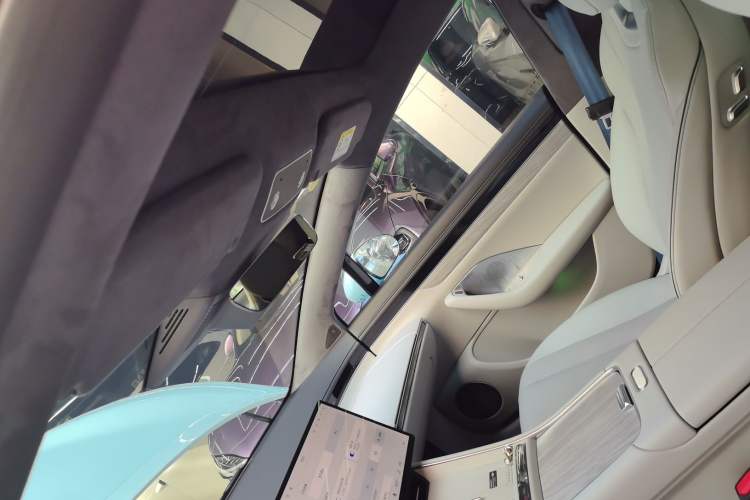 Used Hima Luxeed S7 2025 785 km Ultra