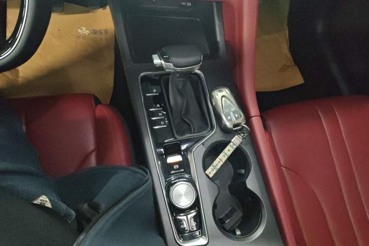 Used Changan CS75 PLUS 2021 1.5T Automatic Luxury Version
