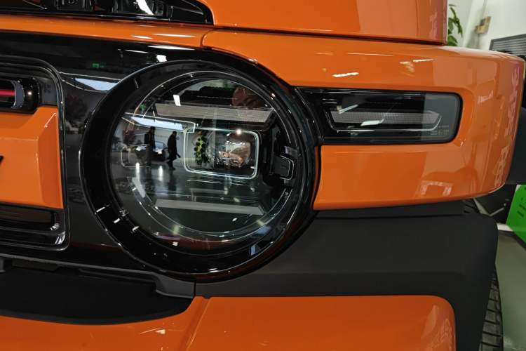 Used  V23 2026 Model V23S 501 Four-Wheel Drive Peak Performance Edition
