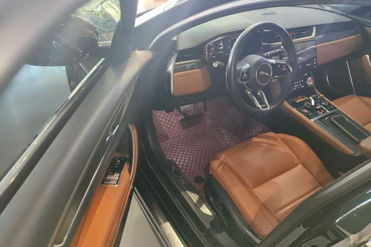 Used Jaguar XFL 2023 XFL 2.0T P250 Two-Wheel-Drive Elite Sport Edition
