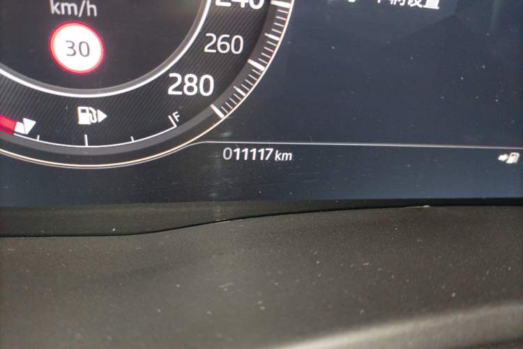 Used Jaguar XEL 2025 2.0T 250 PS R-DYNAMIC 90th Anniversary Edition
