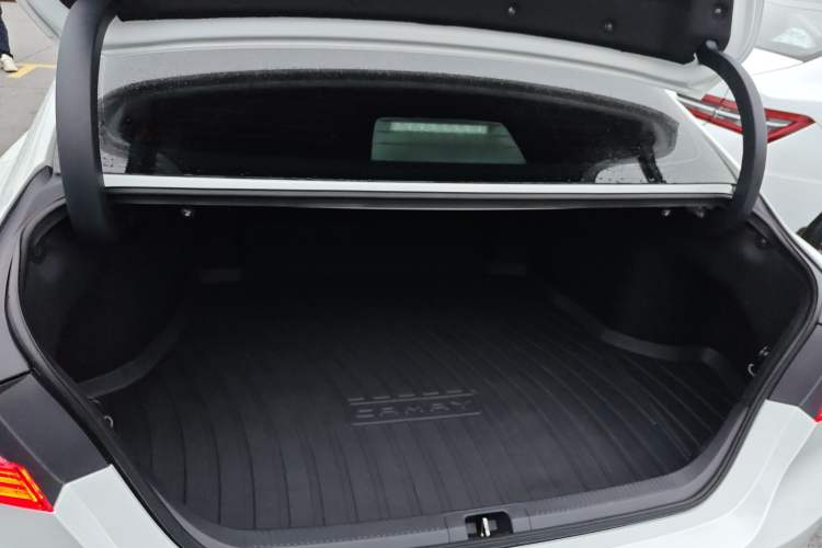 Used Toyota Camry 2021 Dual-Motor 2.5HG Luxury Edition
