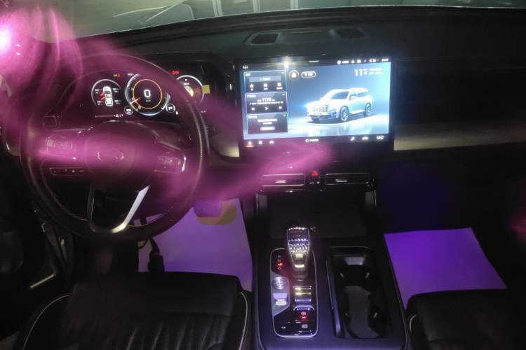 Used GAC Trumpchi GS8 2022 Linghang Series 2.0 TGDI Two-Wheel-Drive Luxury Smart Connectivity Version (7 Seats)