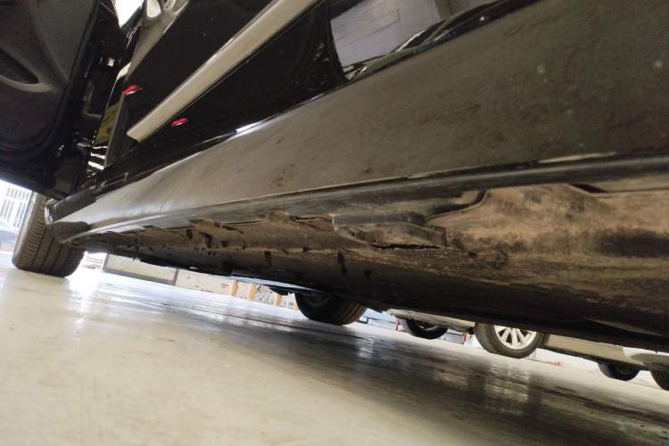 Used Mercedes-Benz S-Class 2014 S 320 L Business Model
