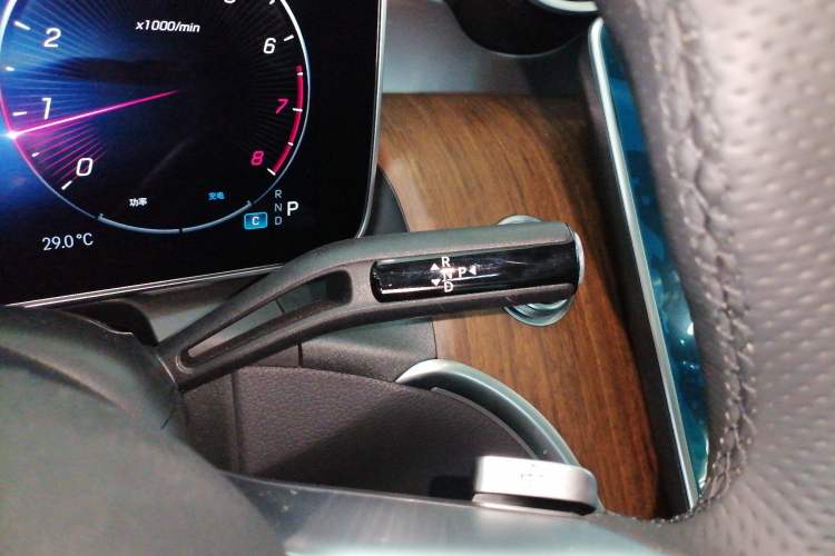 Used Mercedes-Benz GLC 2023 GLC 300 L 4MATIC Dynamic Edition 5-seater
