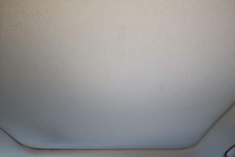 Used Kia Sorento 2015 Sorento L 2.4L Gasoline 4WD Elite Edition 7 Seats China IV Standard
