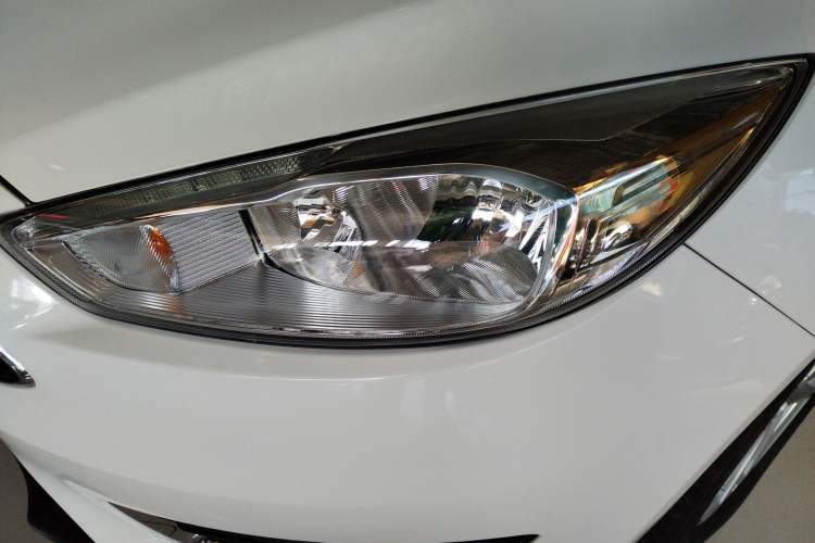 Used Ford Focus 2018 Hatchback Classic EcoBoost 180 Automatic Elite Model
