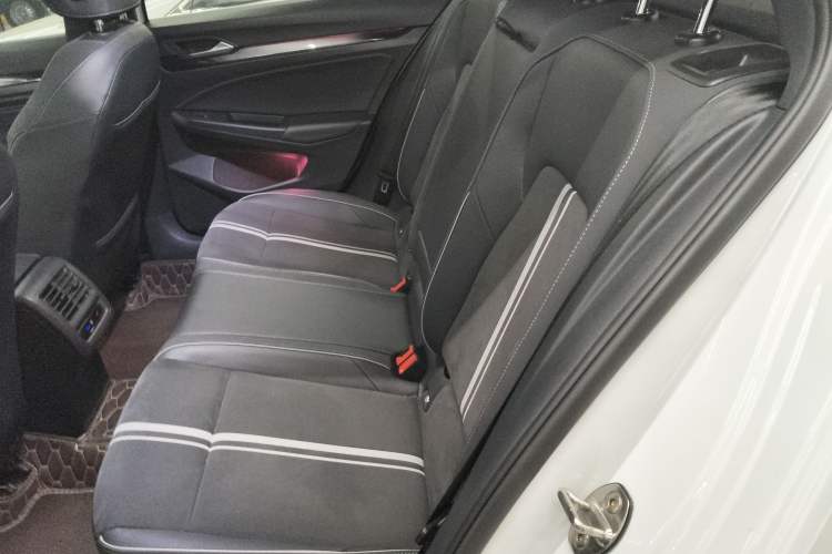 Used Volkswagen Golf 2021 280TSI DSG R-Line
