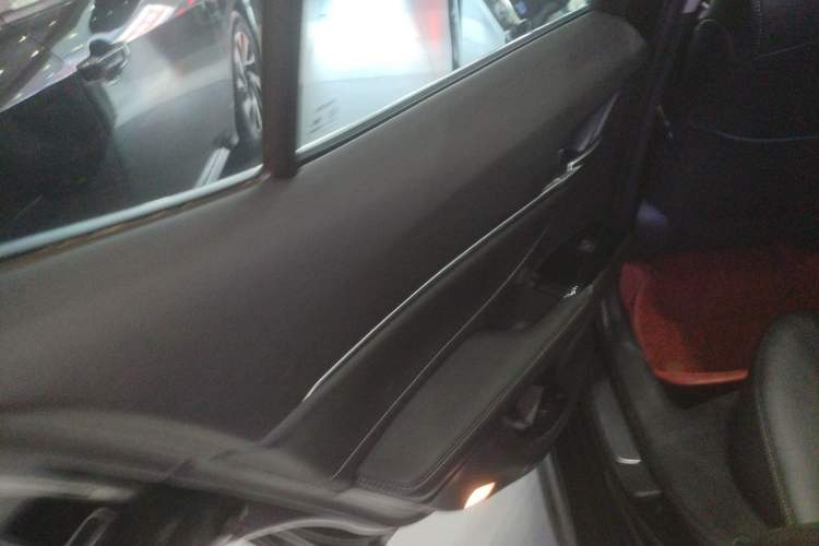 Used Toyota Camry 2023 2.0S Knight Edition
