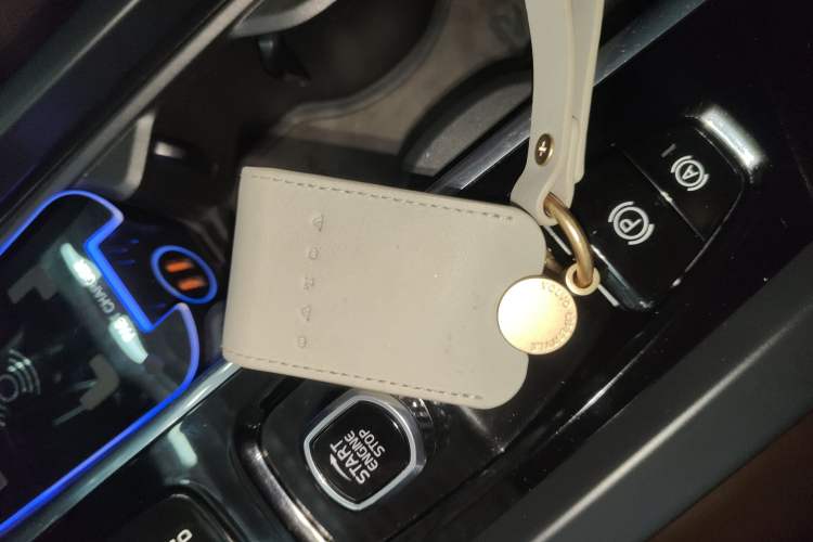 Used Volvo S60 2022 B4 Zhiyi Luxury Edition