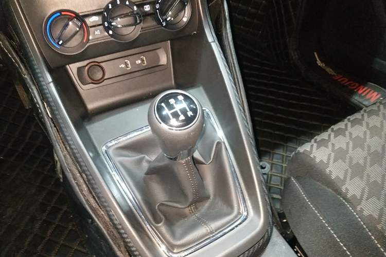 Used MG ZS 2019 1.5L Manual Global Comfort Edition China VI Standard
