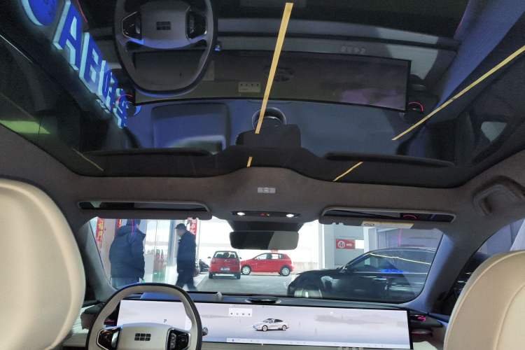 Used Geely Galaxy E8 2024 550 km Range Rear-Drive MAX
